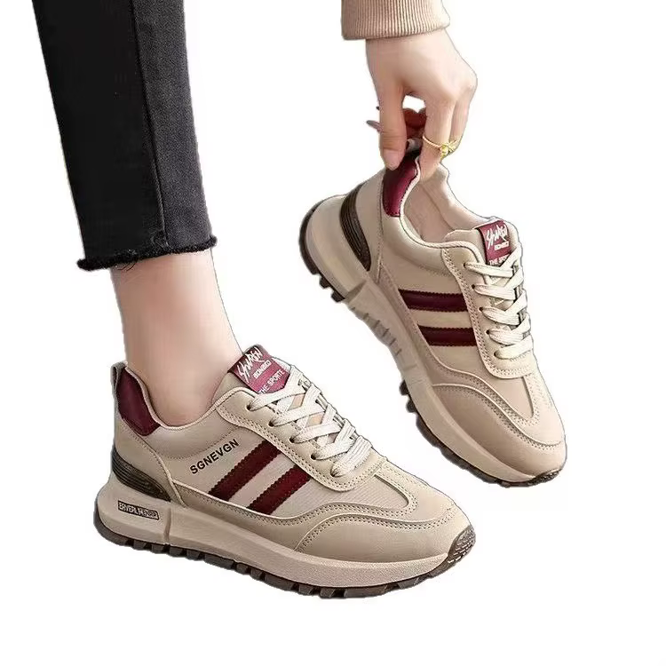 Baskets Femme 2026 – Nouvelles Chaussures Vulcanisées Tendance à Semelle Épaisse pour Femmes