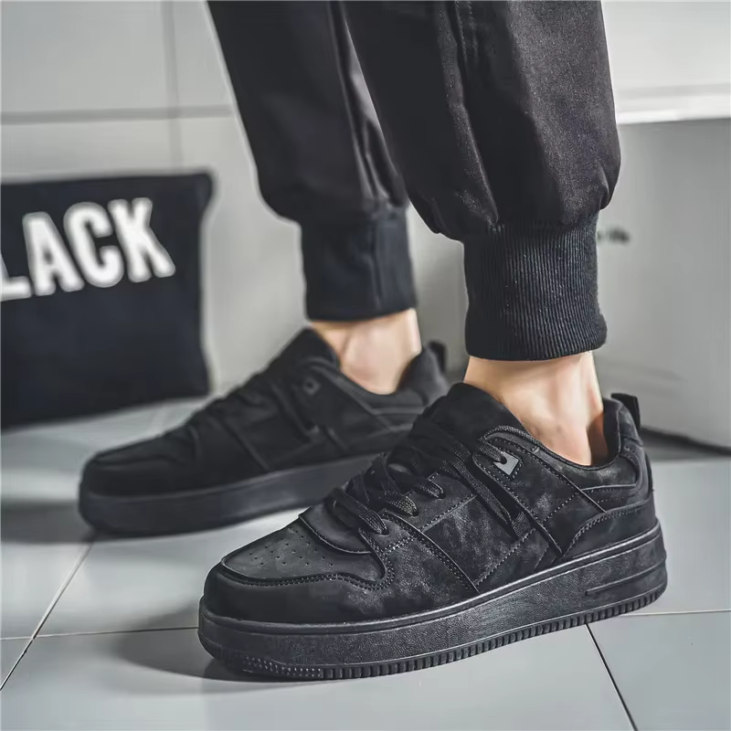Chaussures plates originales noires Air Force pour hommes