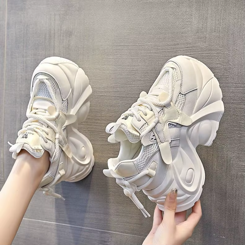 Les plus tendance - Vente de baskets blanches confortables pour papa avec sangles et maille