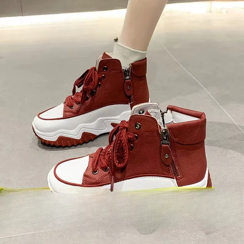 Nouvelles chaussures pour femmes