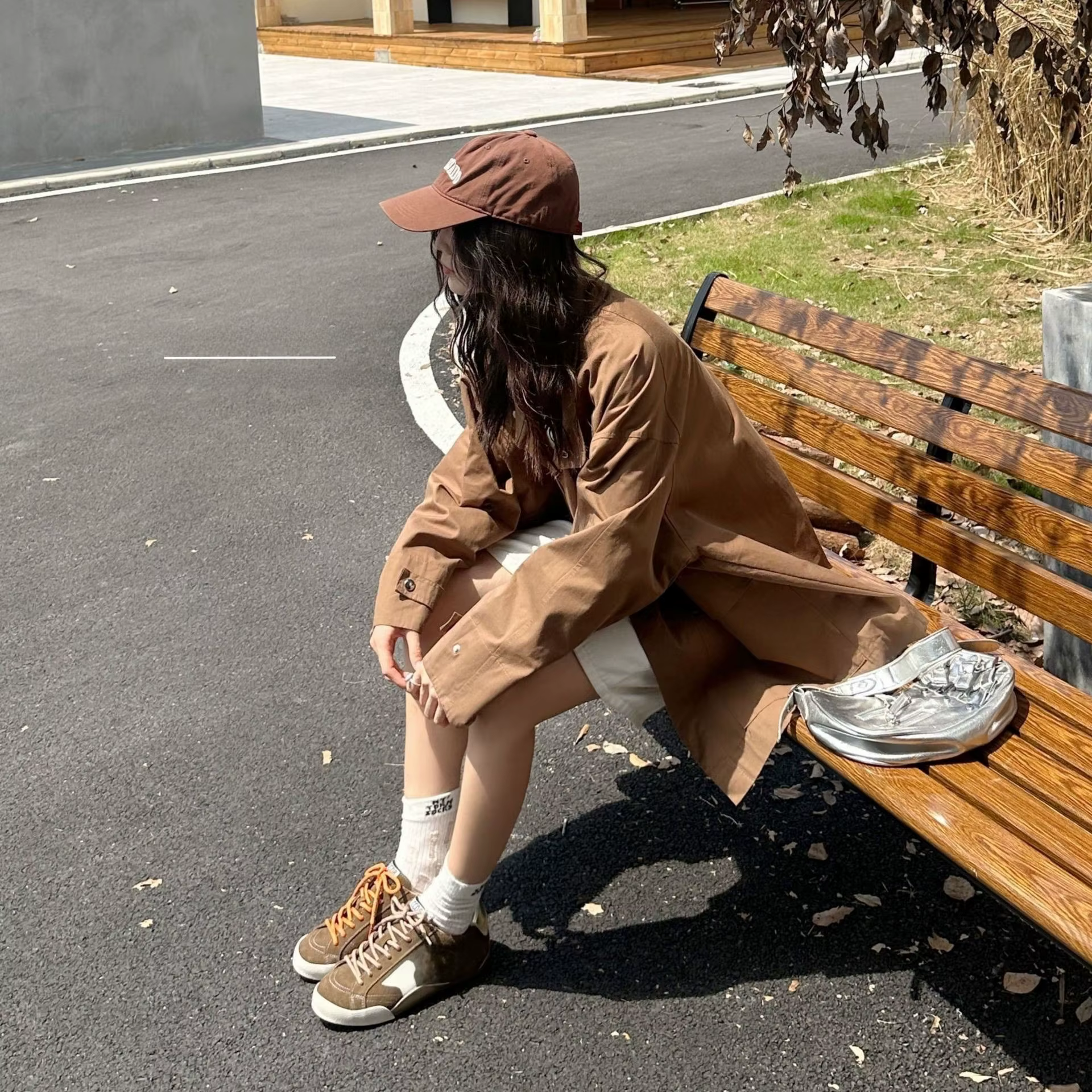 Chaussures Rétro en Cuir Véritable Deqin pour Femme 2025 – Nouveauté à Bout Rond