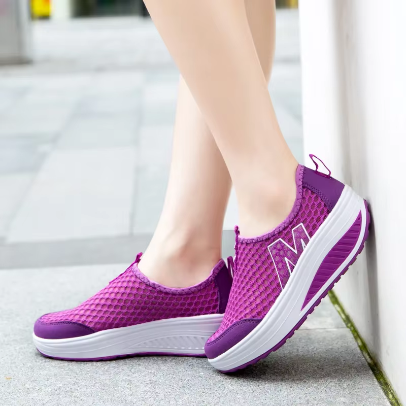Baskets tendance pour femmes grandes tailles 35-42