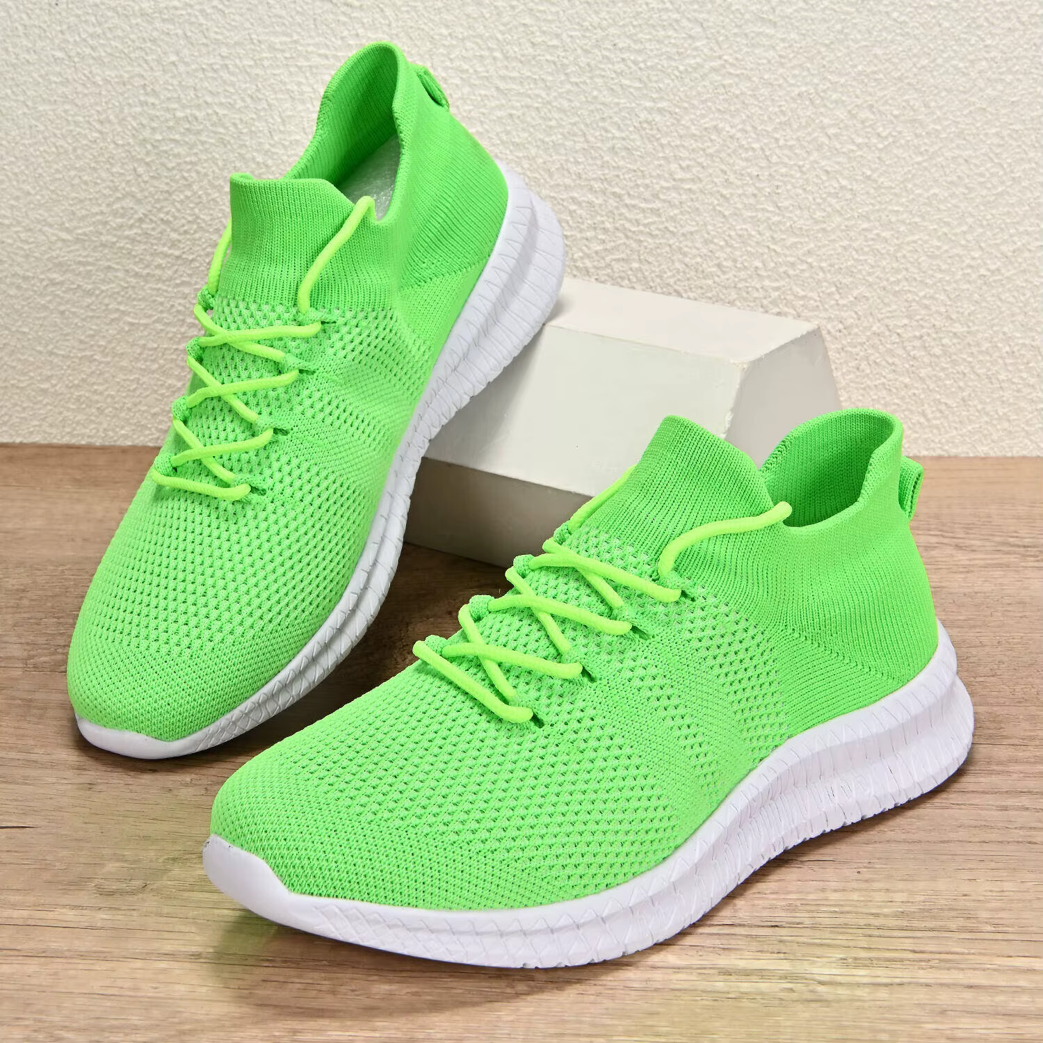 Baskets pour hommes, chaussures à enfiler de haute qualité