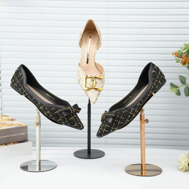 Présentoir à chaussures en acier inoxydable pour hommes et femmes