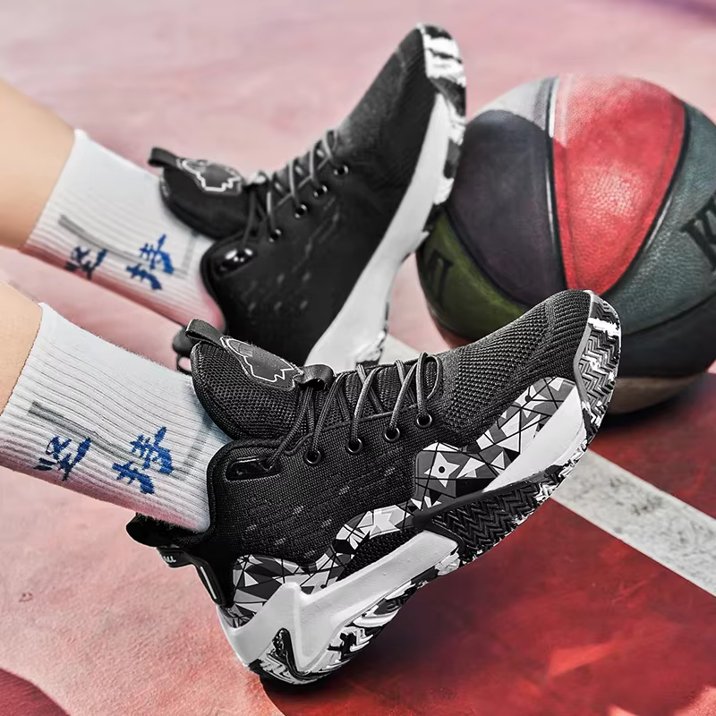 Chaussures de basket-ball pour hommes