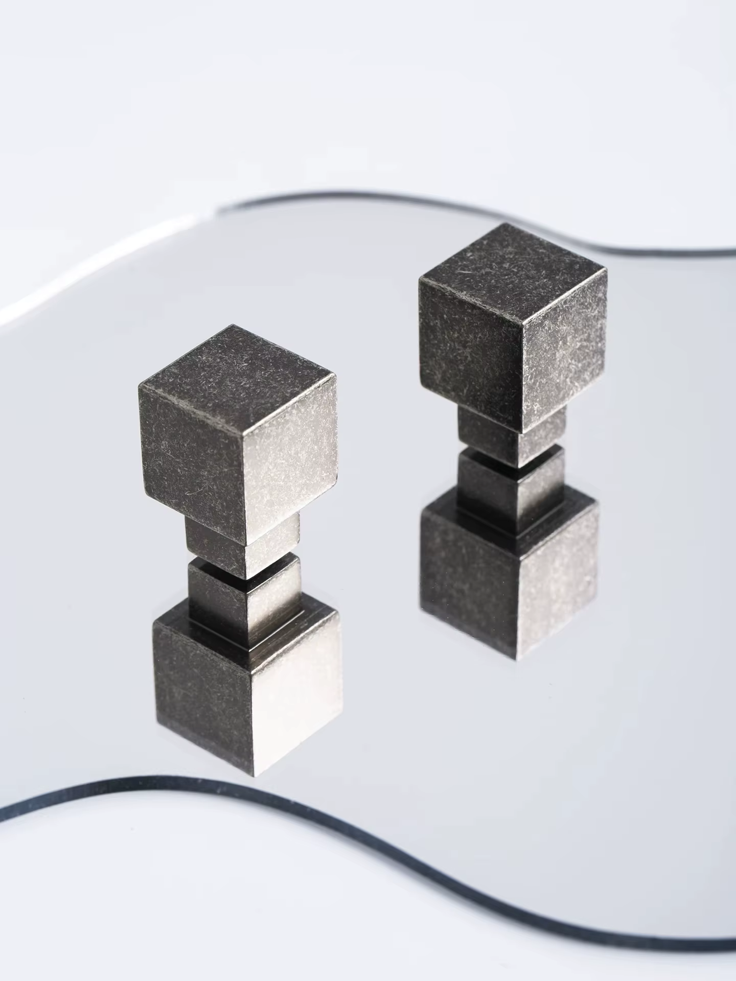 Poignées de tiroir et boutons de meuble style industriel rétro, à trou unique, pour porte de placard de chambre, en laiton massif, forme cube, noir, gris, petits