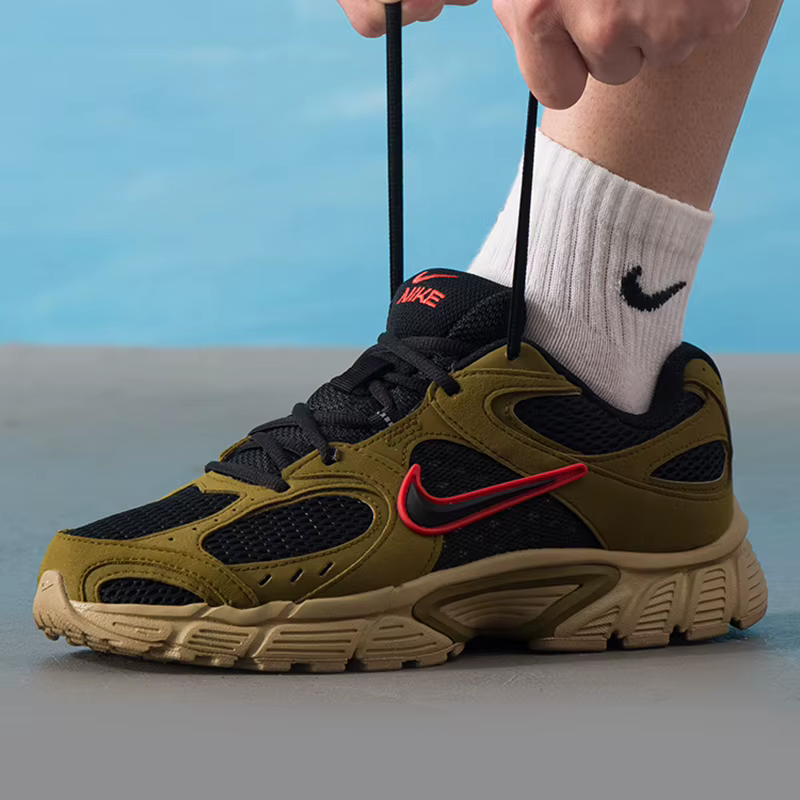 Chaussures Nike pour hommes V5 Rnr