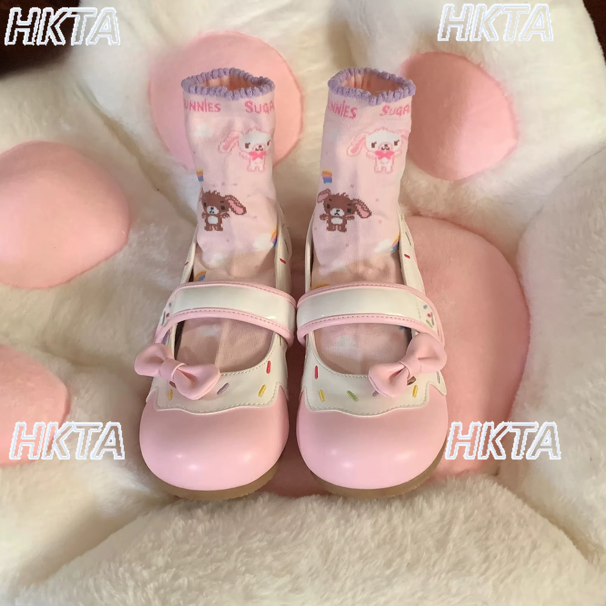Petites chaussures japonaises en cuir à semelles plates et souples