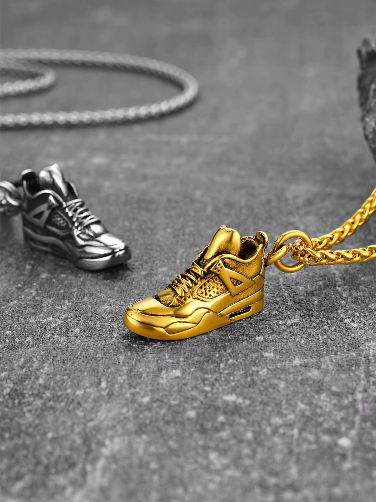 U7 collier de baskets en acier inoxydable pour homme couleur or noir chaussures de Sport de course charme coureur Sneaker Fanse bijoux cadeau pour lui