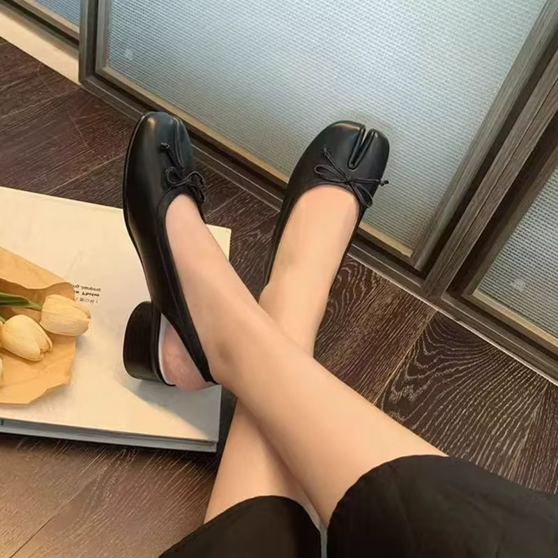 Nouvelles Chaussures Femme Printemps-Été 2026 à Bout Fendu