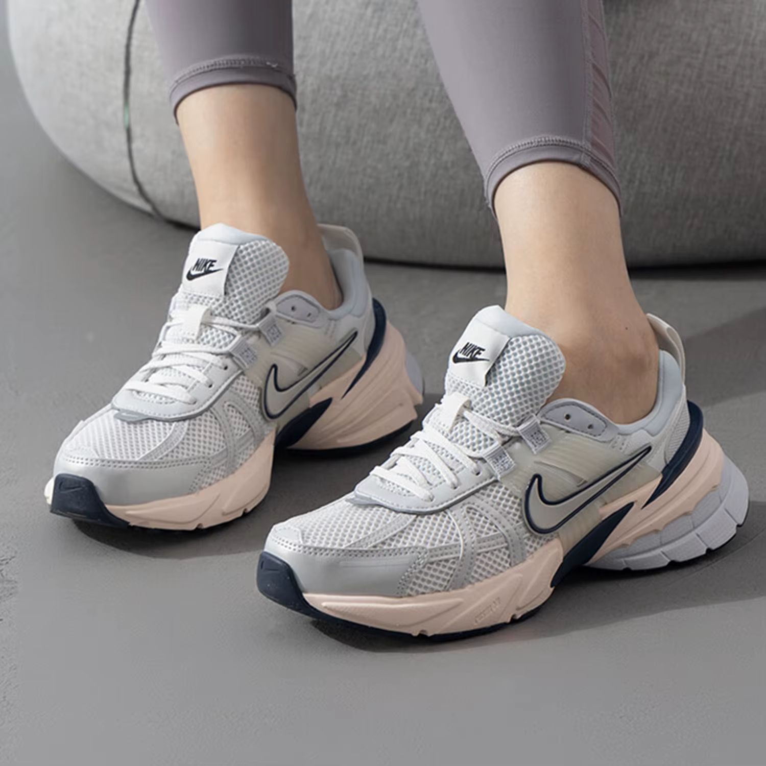 Nike officiel véritable 2024 nouvelles femmes à semelles épaisses rétro chaussures décontractées respirantes FD0736-004