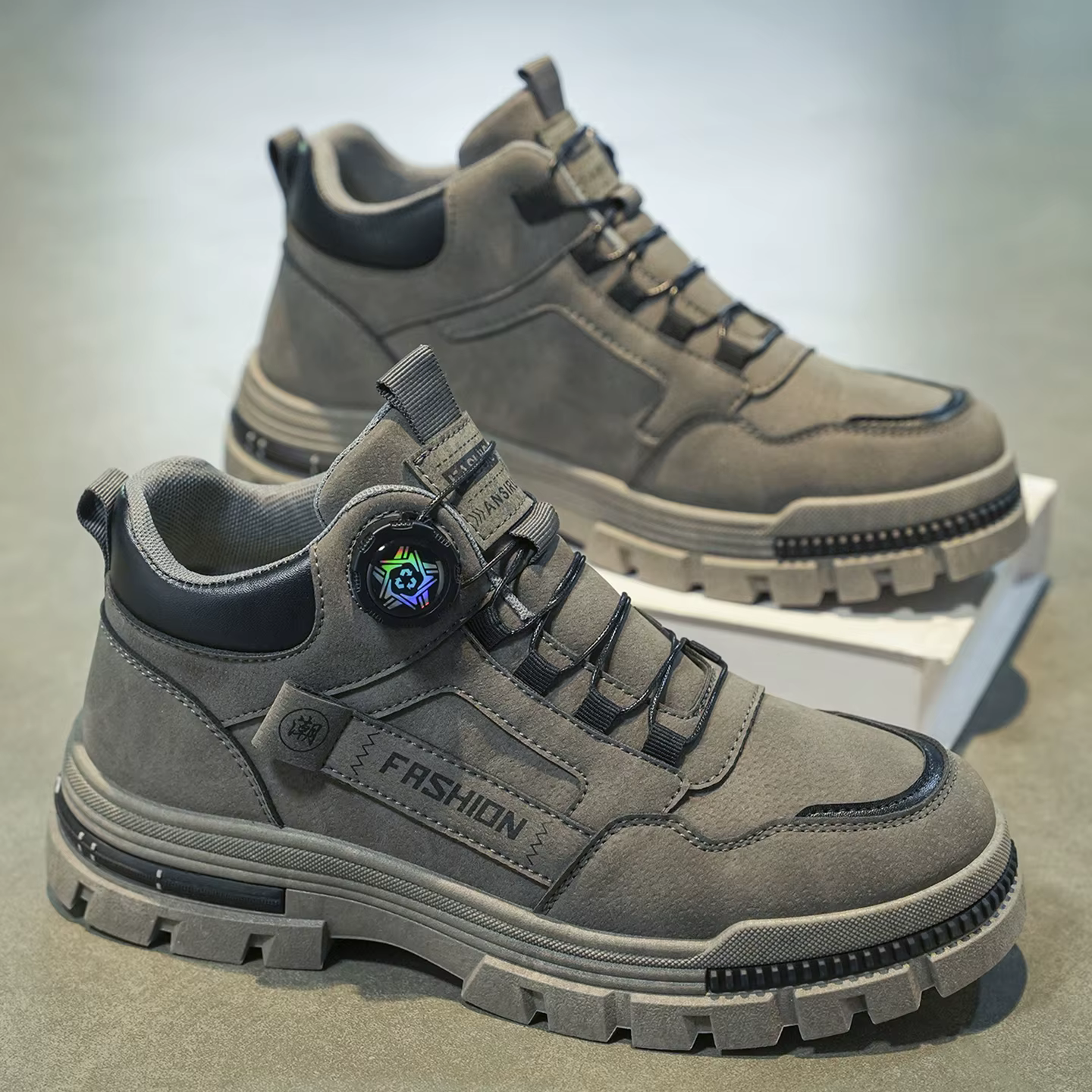 Bottes de randonnée pour hommes à tige haute