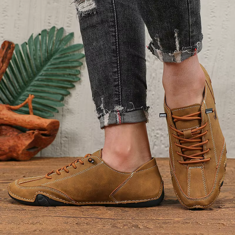 Printemps hommes coupe basse en cuir Sneaker mocassins à semelles souples anti-dérapant fond plat chaussures décontractées grande taille Zapatillas Para Hombre 2025