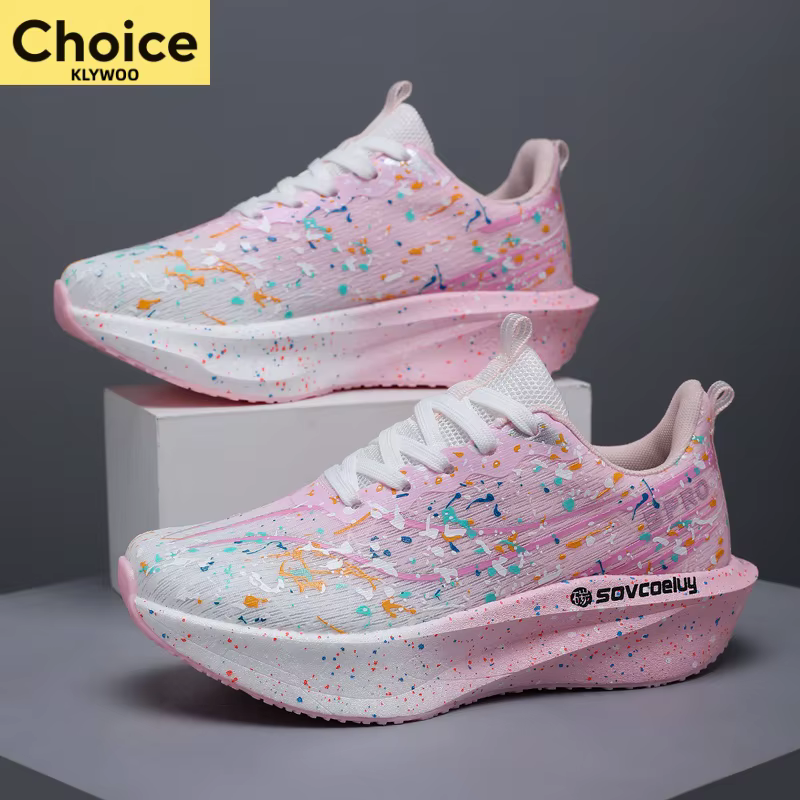 Chaussures de course avec plaque en carbone