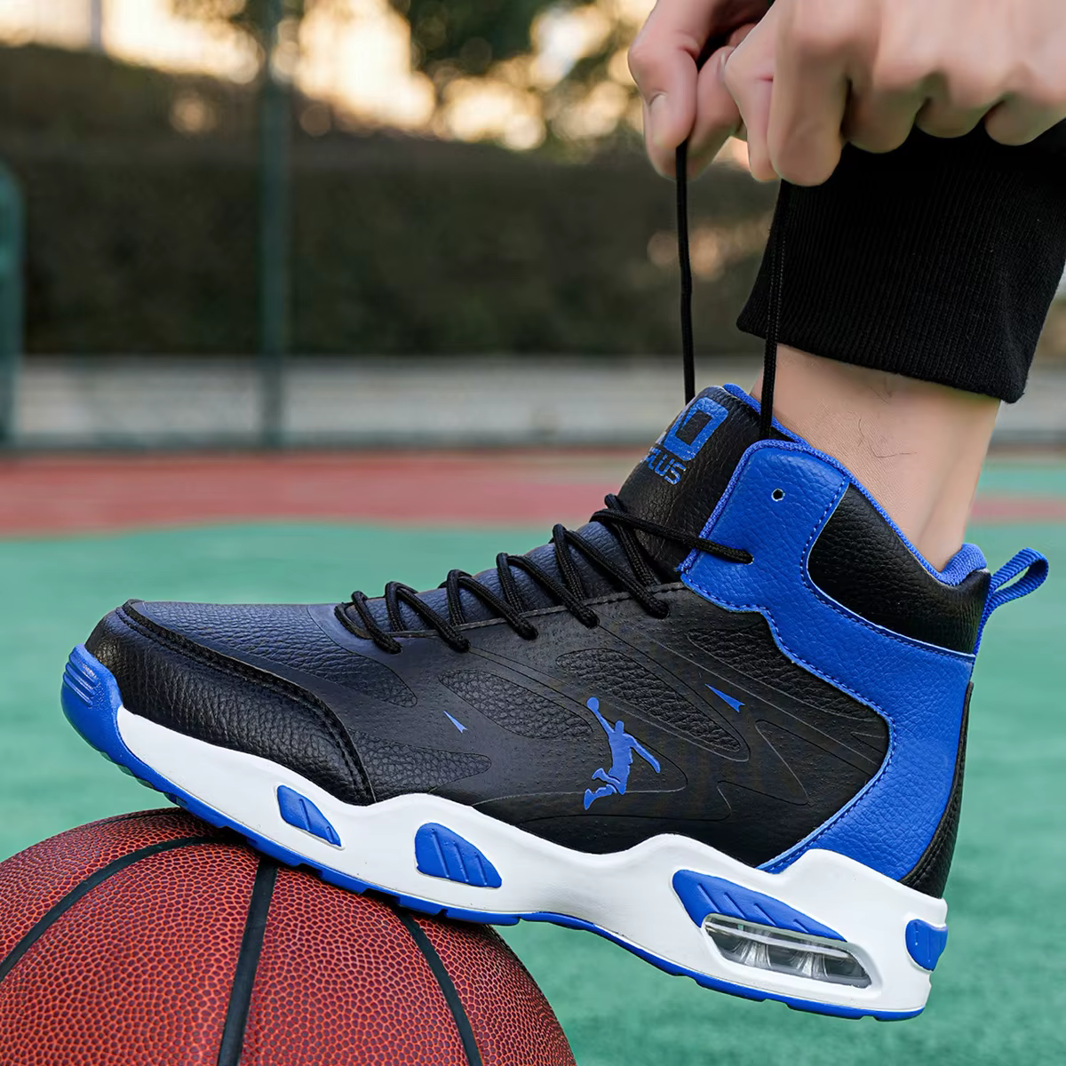 Chaussures de basket-ball montantes pour hommes