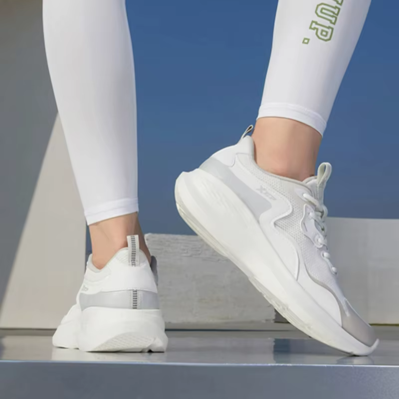 Xtep Xingyun – chaussures de course légères à Absorption des chocs pour femmes