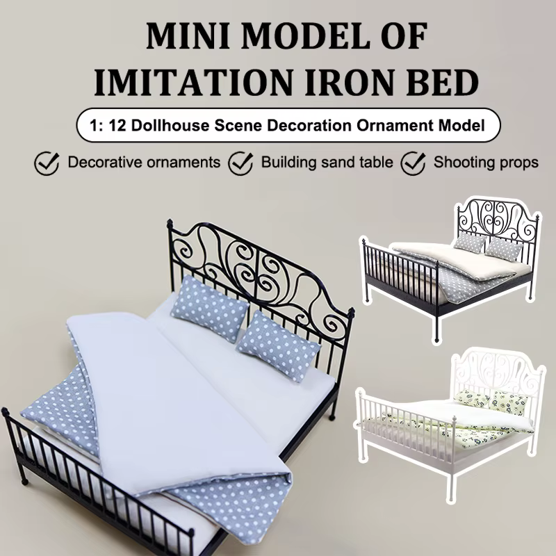 Lit double de simulation 1/12 pour maison de poupée, style européen, avec matelas, oreiller et couette, en fer forgé, pour décoration de chambre et maison de poupée