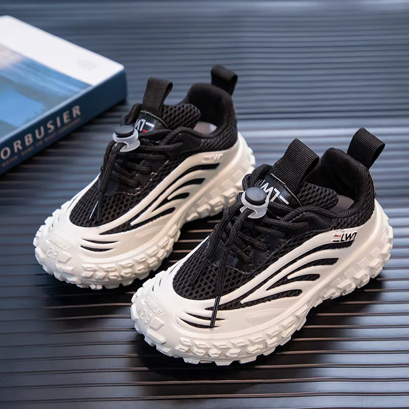 Chaussures de sport respirantes et réfléchissantes pour enfants