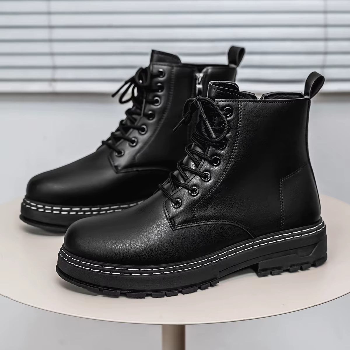 Bottes montantes pour hommes