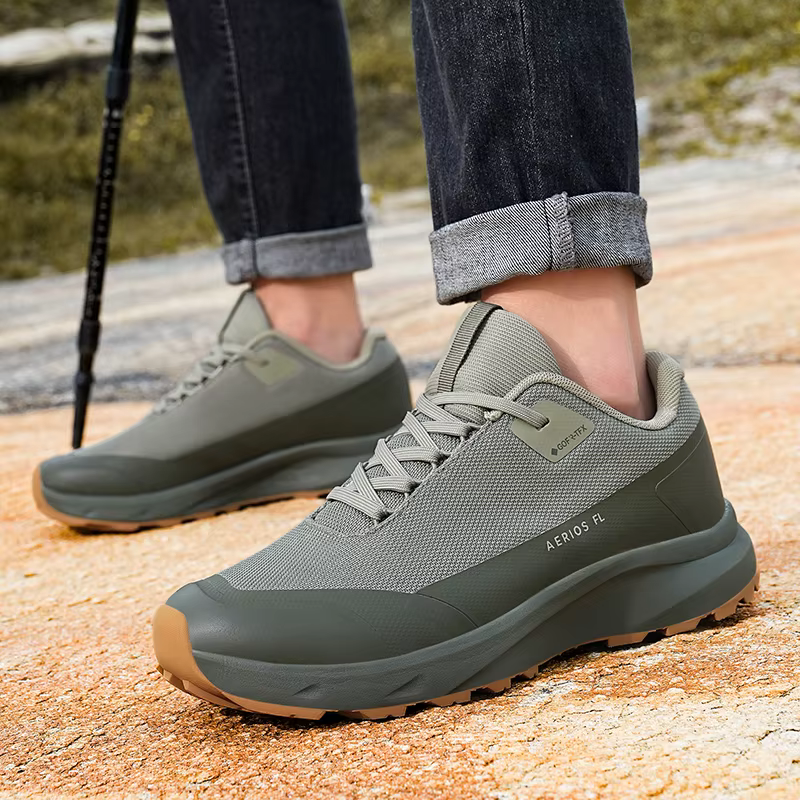 Chaussures de sport de plein air pour hommes Oxford randonnée escalade course à pied grande taille 39-45 nouveautés MD + caoutchouc