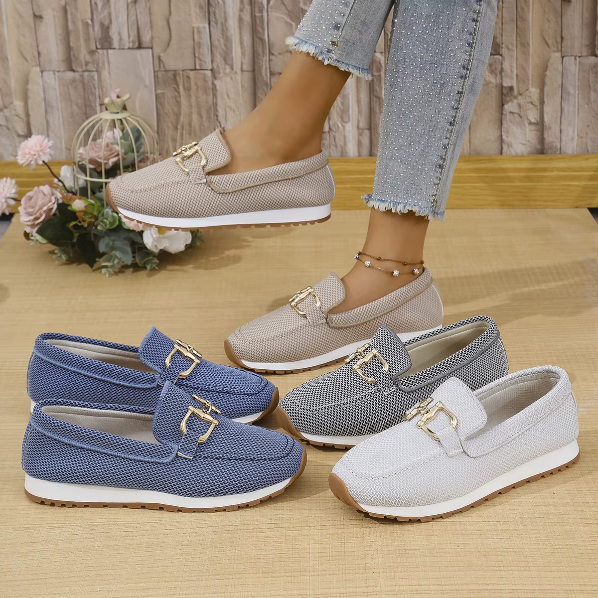 Chaussures décontractées à bout rond avec boucle métallique pour femmes