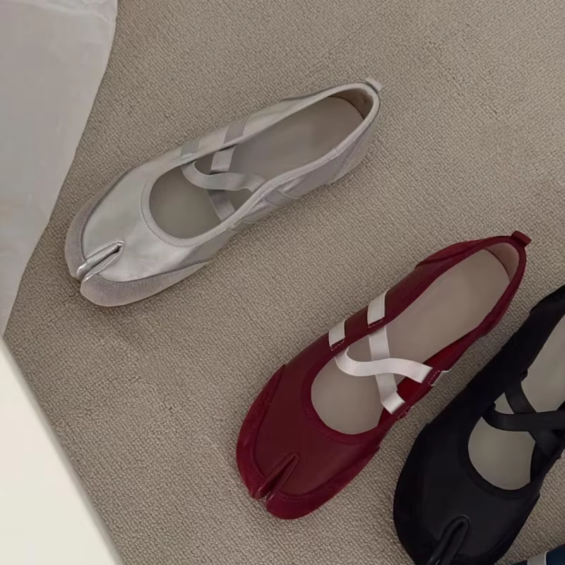 Tabi – chaussures plates à bretelles croisées pour femmes