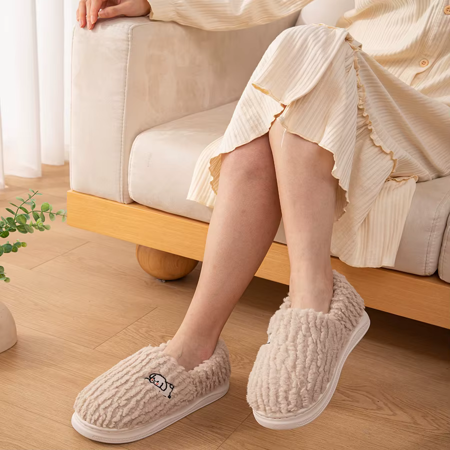Pantoufles en coton pour femmes