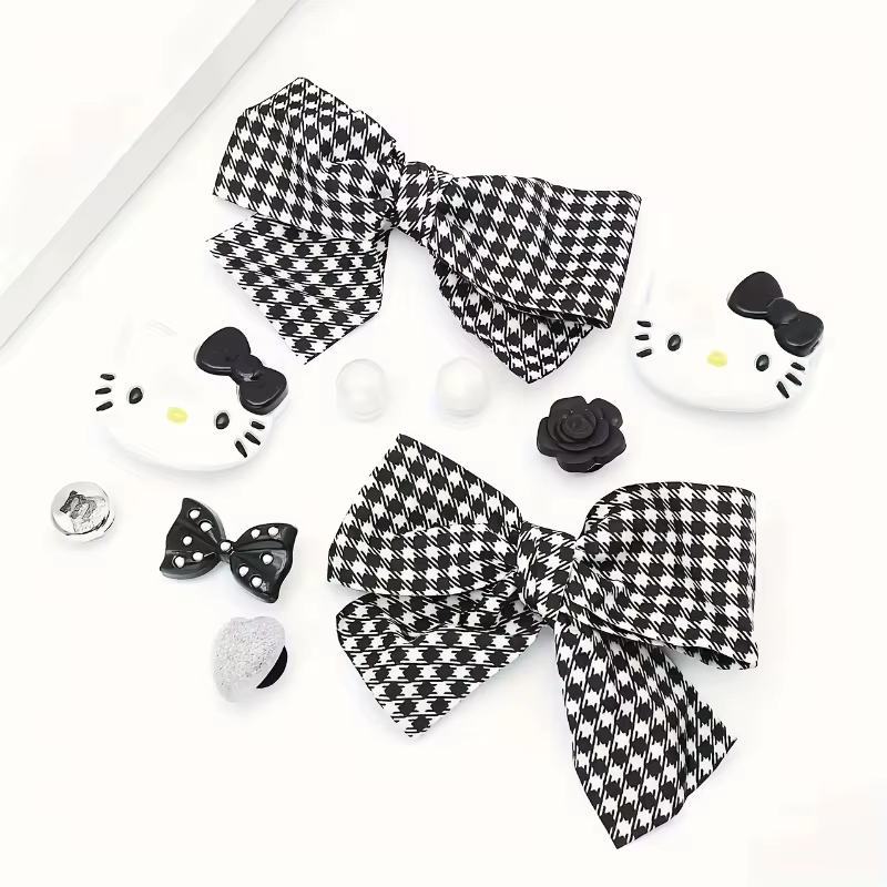 Breloques de chaussures de la série Hello Kitty