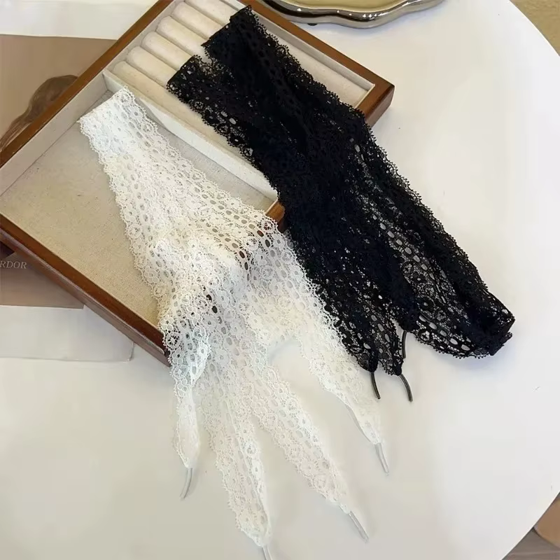 1/4 paires fantaisie dentelle 3CM de large lacets plats baskets femmes chaussures décontractées noir blanc mode