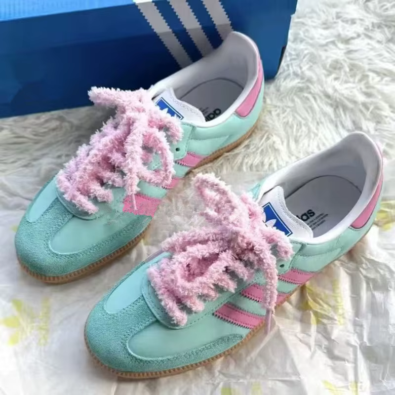 1 paire moelleux mignon chenille lacet hommes femmes rose en peluche lacets personnalité Sport décontracté basket-ball DE chaussures d'entraînement Lac