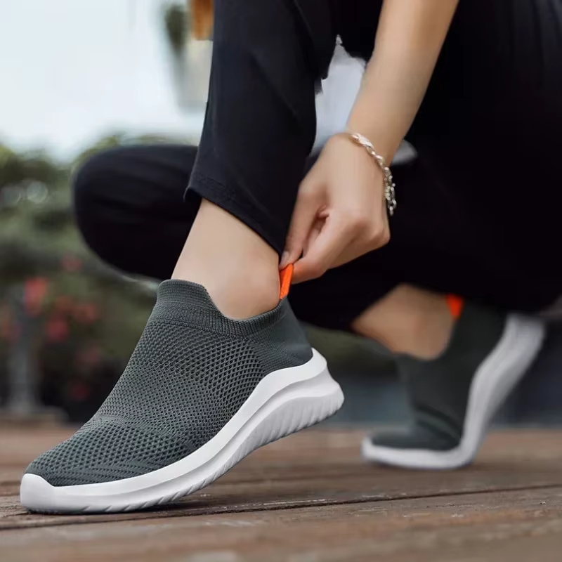 Hommes baskets unisexe chaussures décontractées semelle souple Slip-On chaussure vulcanisée mocassins légers grande