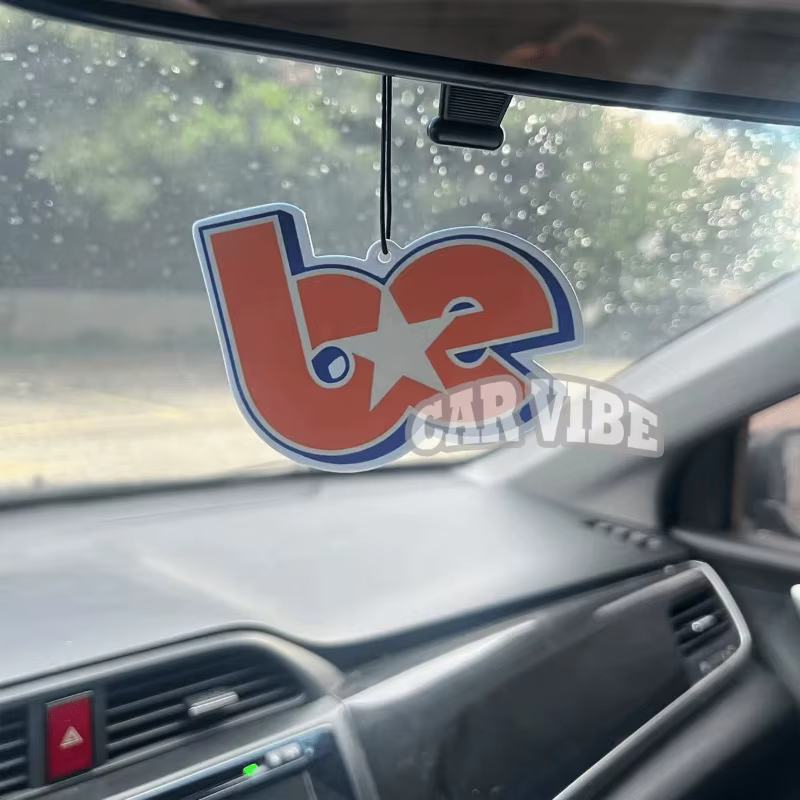 Pendentif désodorisant pour voiture Billie Eilish — Bande parfumée style BE STAR / Ilomilo pour rétroviseur et grille d'aération, décoration maison et bureau