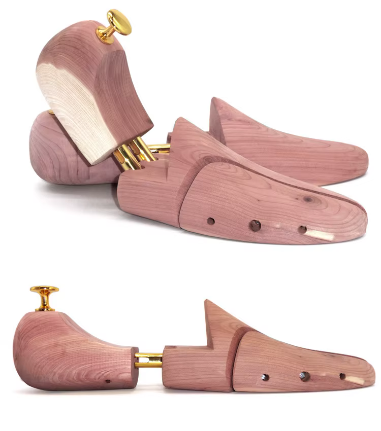 Supports de chaussures en bois