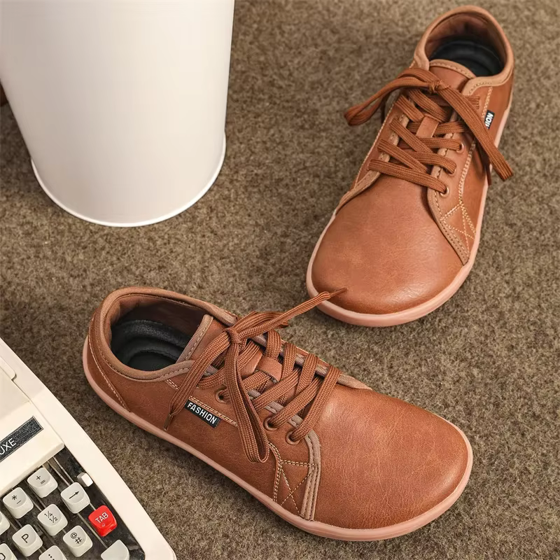 Chaussures plus larges unisexes pour hommes