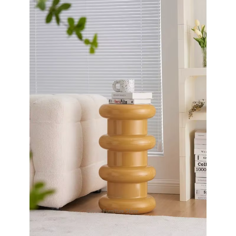 Pouf scandinave créatif et multifonctionnel, design viral, idéal pour les espaces compacts, comme pouf d'appoint de canapé ou pour l'entrée.