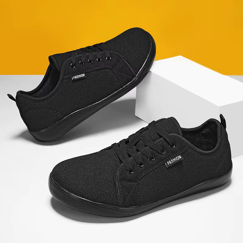 Chaussures pieds nus pour hommes avec boîte à bout large