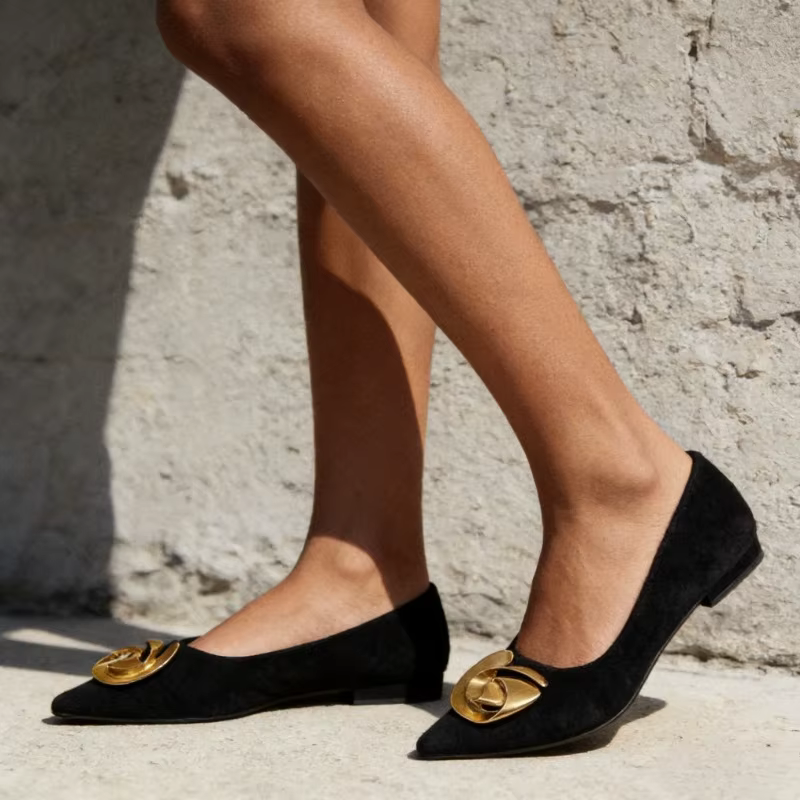 Chaussures de bureau noires à enfiler pour femmes