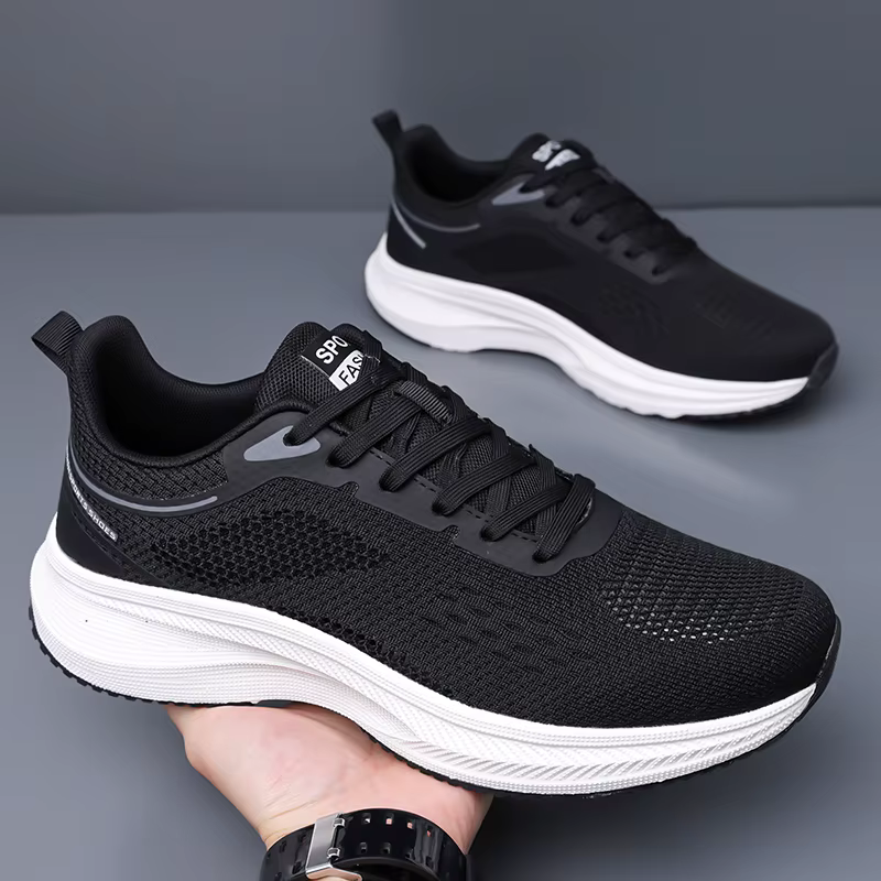Chaussures de course en maille blanche pour hommes