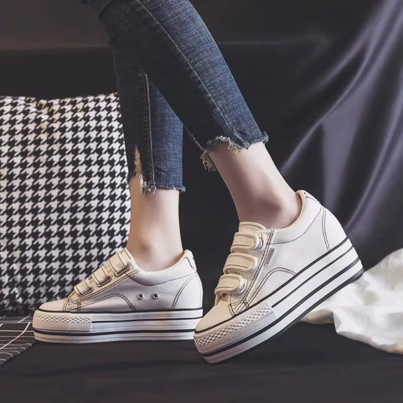 Chaussures classiques en toile respirante pour femmes