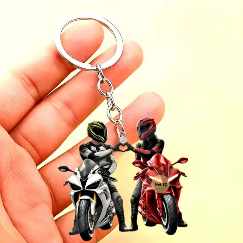 Porte-clés 2D cool pour couple, pendentif en acrylique pour passionnés de moto, accessoire décoratif plat à suspendre pour voiture, sac à dos, cadeau d'anniversaire