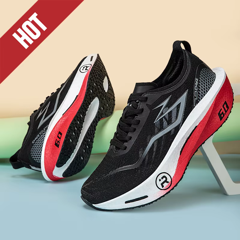 Chaussures de course à pied avec plaque en carbone