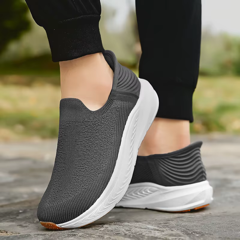 Chaussures de sport décontractées pour hommes à bout large