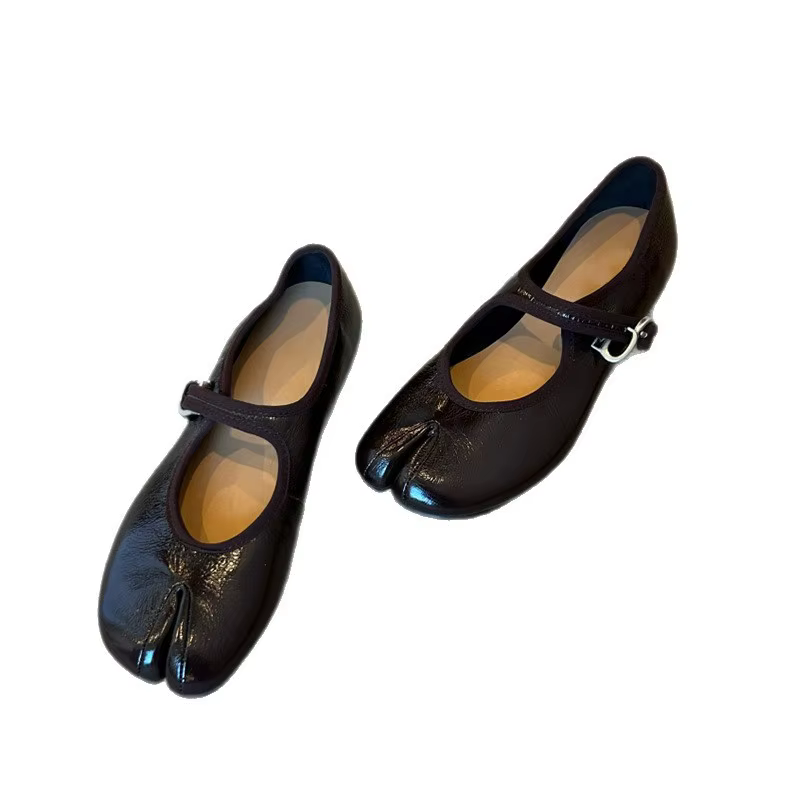 Femmes bout fendu chaussures plates un bouton Style Mary Jane